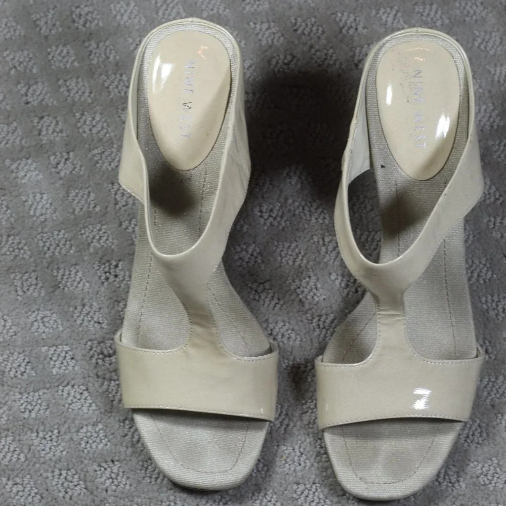 Nine West Size 8M Cream Patent Leather 4